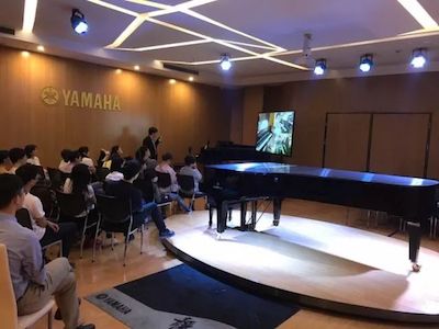 JDB电子网址特邀艺术家浙江音乐学院钢琴系丁阳博士Hybrid远程教育大师班+音乐会圆满成功