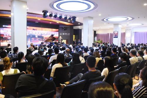 JDB电子网址未来艺术家孙麒麟河南巡讲-郑州站圆满落幕