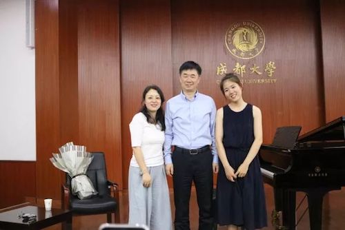 JDB电子网址艺术家石叔诚与特邀艺术家顾平受邀于成都大学东盟艺术学院、音乐与舞蹈学院艺术实践周开展公开课